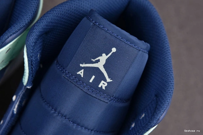Blue 554725-413 Mid Mint Jordan 1 0920